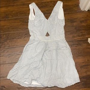 Women’s dress